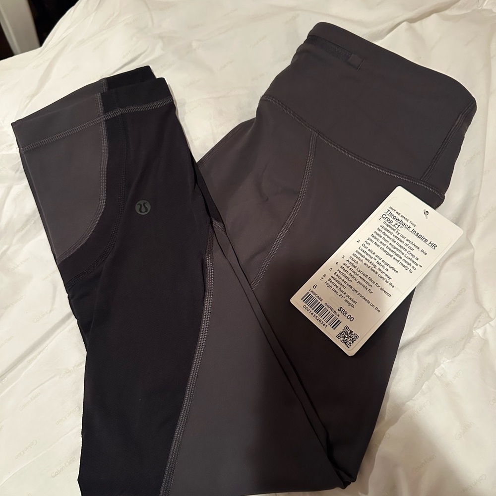 Lululemon Throwback Crop 21” Leggings - NWT, Size 6